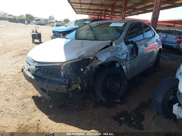 5YFBURHE3KP859514 2019 TOYOTA COROLLA - Image 2