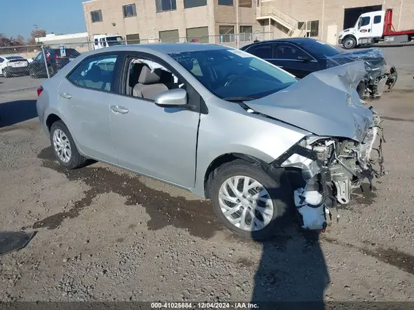 5YFBURHE3KP863336 2019 TOYOTA COROLLA - Image 1