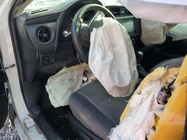 5YFBURHE3KP863630 2019 TOYOTA COROLLA - Image 8