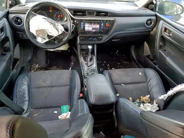 5YFBURHE3KP866592 2019 TOYOTA COROLLA - Image 8