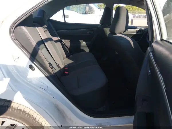 5YFBURHE3KP870836 2019 TOYOTA COROLLA - Image 8