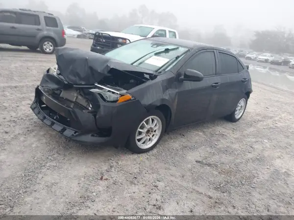 5YFBURHE3KP874501 2019 TOYOTA COROLLA - Image 2