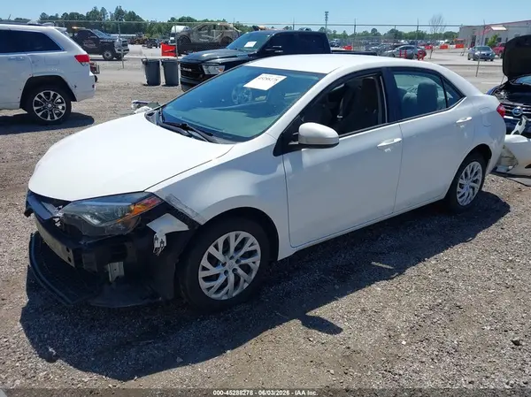 5YFBURHE3KP875485 2019 TOYOTA COROLLA - Image 2