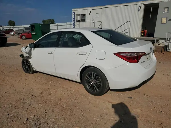 5YFBURHE3KP875731 2019 TOYOTA COROLLA - Image 2