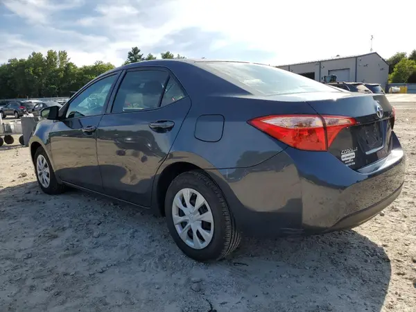 5YFBURHE3KP878967 2019 TOYOTA COROLLA - Image 2