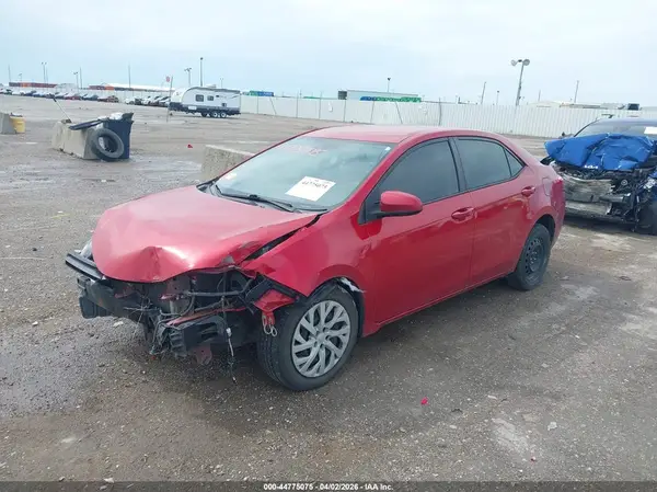 5YFBURHE3KP880251 2019 TOYOTA COROLLA - Image 2