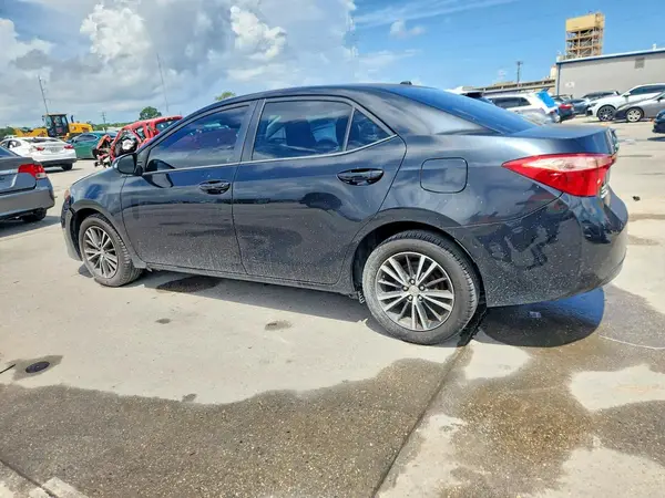 5YFBURHE3KP883117 2019 TOYOTA COROLLA - Image 2