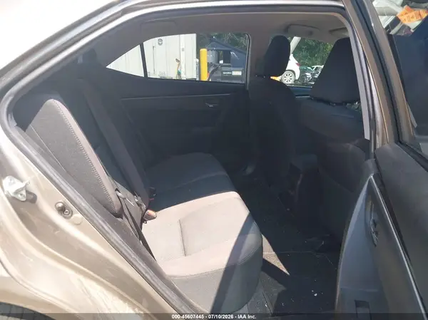 5YFBURHE3KP883120 2019 TOYOTA COROLLA - Image 8