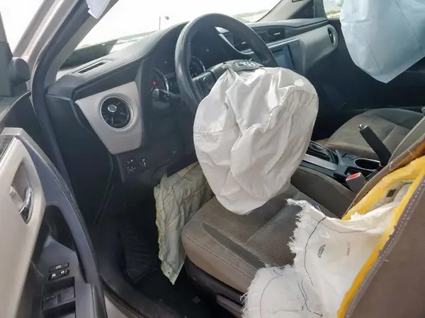 5YFBURHE3KP883182 2019 TOYOTA COROLLA - Image 8