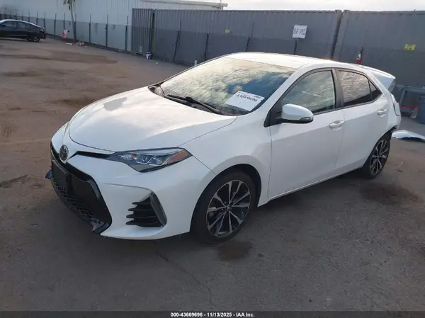 5YFBURHE3KP885448 2019 TOYOTA COROLLA - Image 2