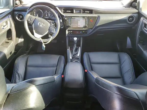 5YFBURHE3KP887958 2019 TOYOTA COROLLA - Image 8
