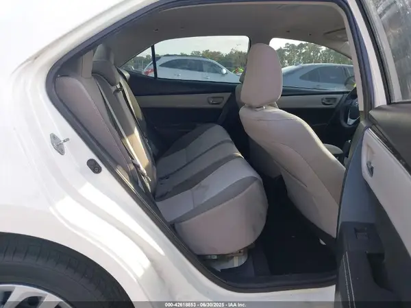 5YFBURHE3KP889001 2019 TOYOTA COROLLA - Image 8