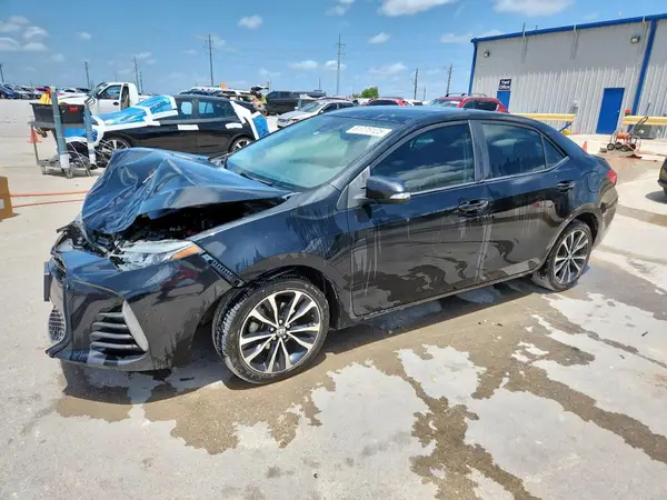 5YFBURHE3KP890715 2019 TOYOTA COROLLA - Image 1