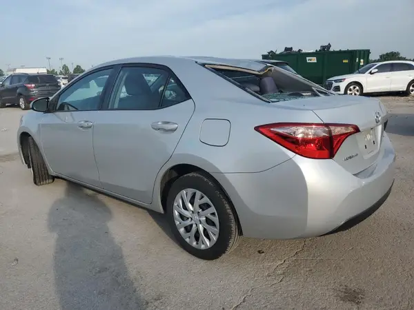 5YFBURHE3KP890925 2019 TOYOTA COROLLA - Image 2