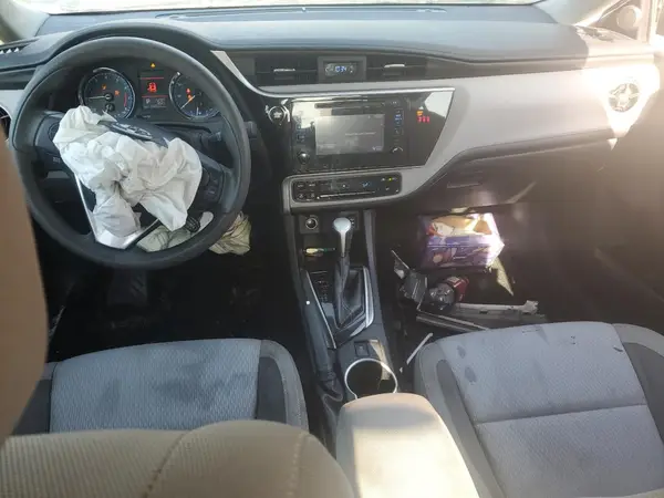 5YFBURHE3KP891976 2019 TOYOTA COROLLA - Image 8