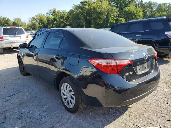5YFBURHE3KP892657 2019 TOYOTA COROLLA - Image 2