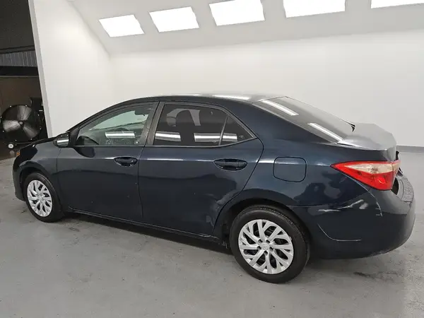 5YFBURHE3KP892755 2019 TOYOTA COROLLA - Image 2
