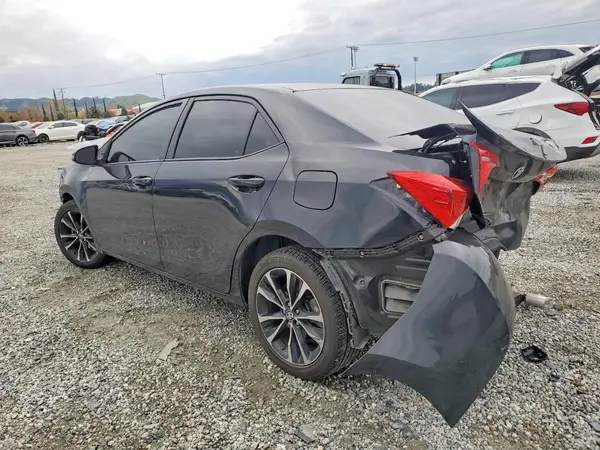 5YFBURHE3KP894313 2019 TOYOTA COROLLA - Image 2