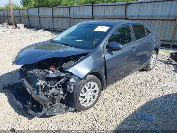 5YFBURHE3KP896322 2019 TOYOTA COROLLA - Image 2