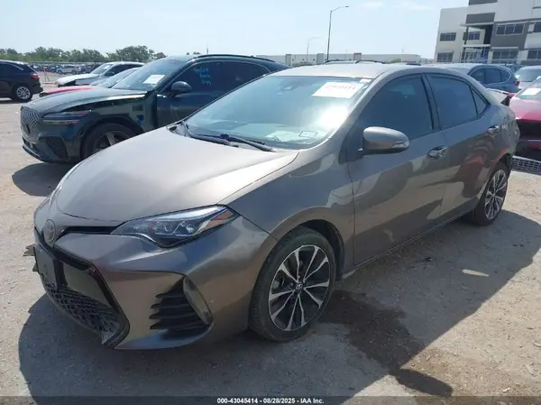 5YFBURHE3KP896661 2019 TOYOTA COROLLA - Image 2
