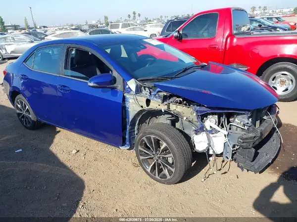 5YFBURHE3KP898670 2019 TOYOTA COROLLA - Image 1