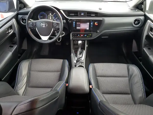 5YFBURHE3KP899009 2019 TOYOTA COROLLA - Image 8