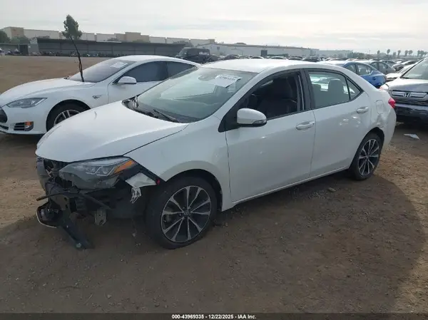5YFBURHE3KP899124 2019 TOYOTA COROLLA - Image 2