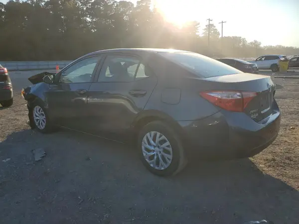 5YFBURHE3KP900174 2019 TOYOTA COROLLA - Image 2