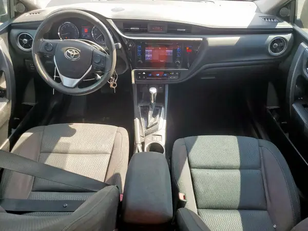 5YFBURHE3KP900210 2019 TOYOTA COROLLA - Image 8