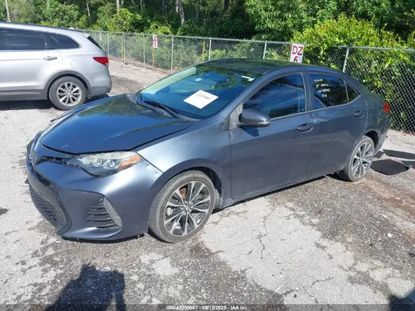 5YFBURHE3KP901065 2019 TOYOTA COROLLA - Image 2