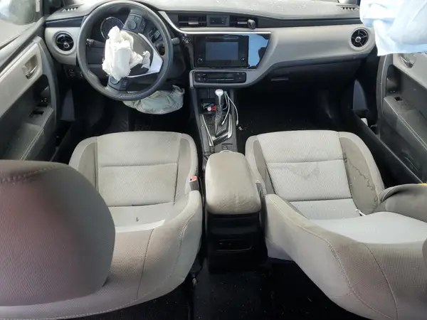 5YFBURHE3KP907447 2019 TOYOTA COROLLA - Image 8