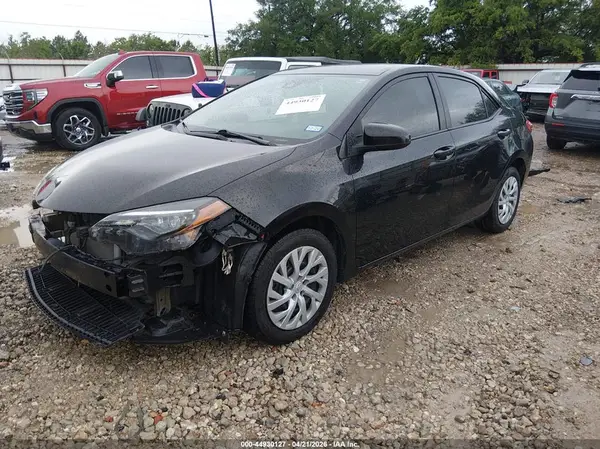 5YFBURHE3KP907688 2019 TOYOTA COROLLA - Image 2