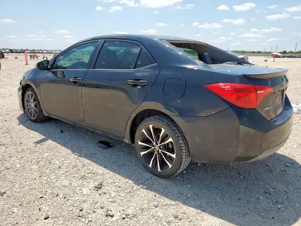 5YFBURHE3KP911062 2019 TOYOTA COROLLA - Image 2