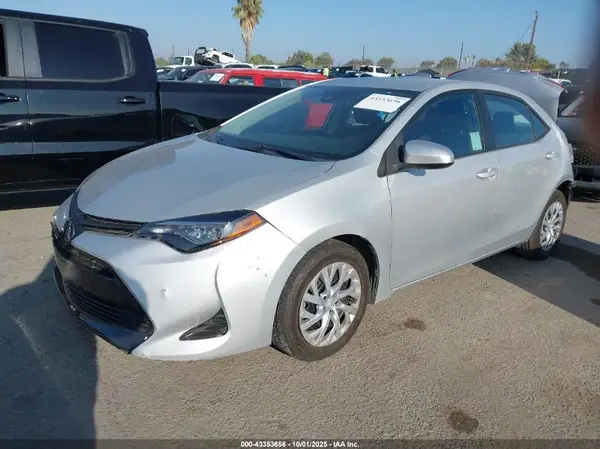 5YFBURHE3KP916679 2019 TOYOTA COROLLA - Image 2