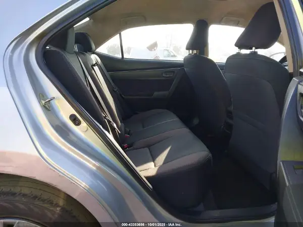 5YFBURHE3KP916679 2019 TOYOTA COROLLA - Image 8