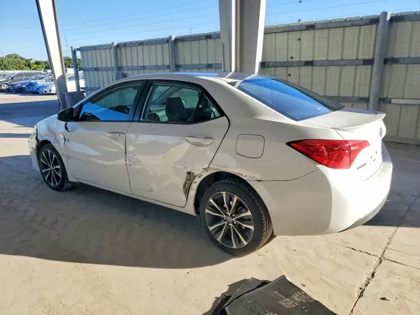 5YFBURHE3KP917265 2019 TOYOTA COROLLA - Image 2