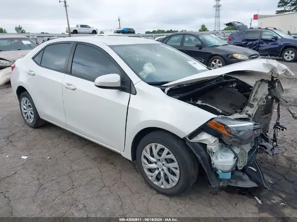 5YFBURHE3KP918349 2019 TOYOTA COROLLA - Image 1