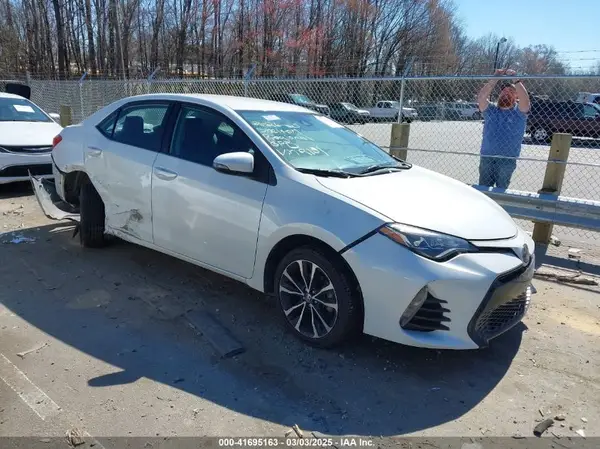 5YFBURHE3KP919131 2019 TOYOTA COROLLA - Image 1