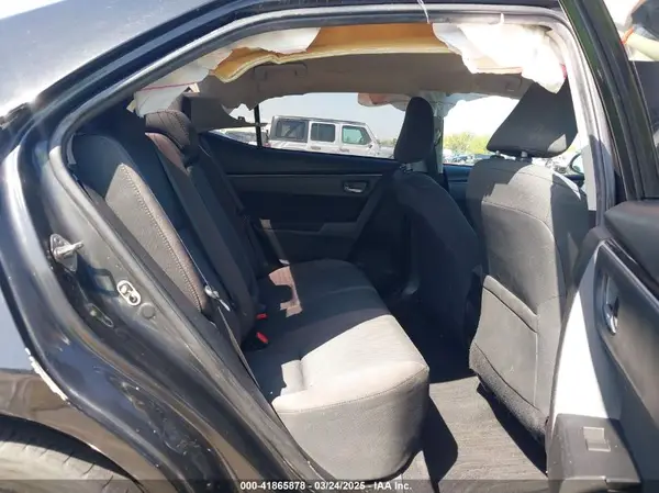 5YFBURHE3KP919758 2019 TOYOTA COROLLA - Image 8