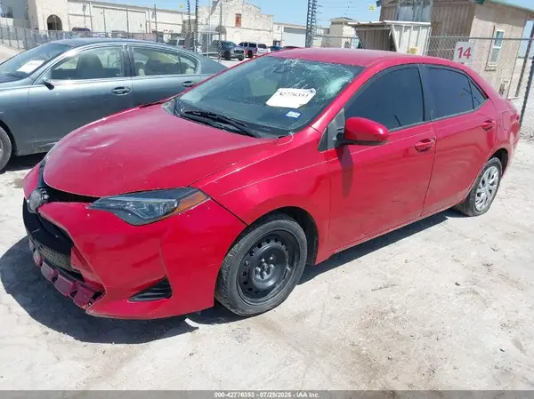 5YFBURHE3KP924684 2019 TOYOTA COROLLA - Image 2
