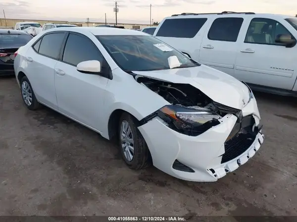 5YFBURHE3KP926399 2019 TOYOTA COROLLA - Image 1
