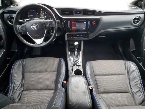 5YFBURHE3KP929223 2019 TOYOTA COROLLA - Image 8