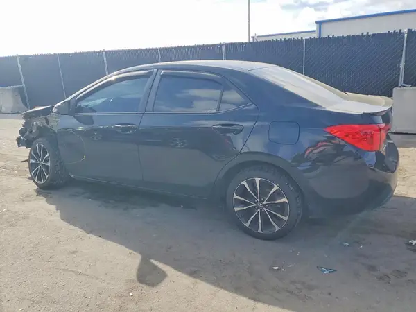 5YFBURHE3KP929349 2019 TOYOTA COROLLA - Image 2