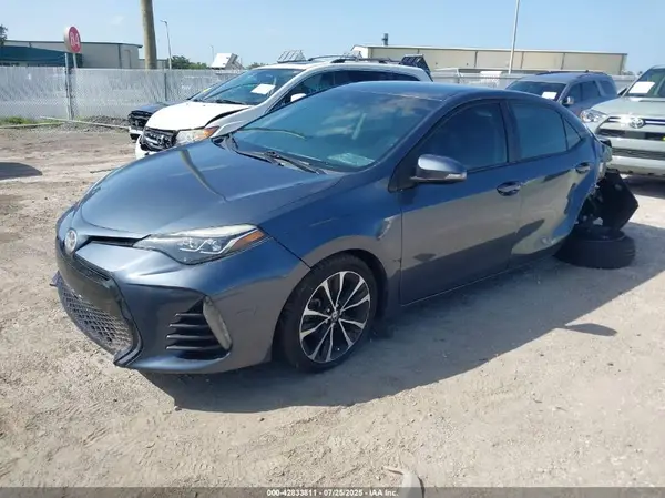 5YFBURHE3KP929481 2019 TOYOTA COROLLA - Image 2