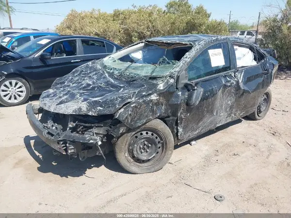 5YFBURHE3KP933448 2019 TOYOTA COROLLA - Image 2