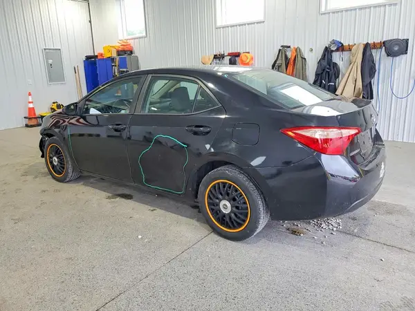 5YFBURHE3KP935989 2019 TOYOTA COROLLA - Image 2