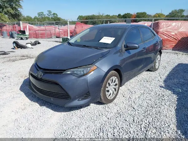5YFBURHE3KP939170 2019 TOYOTA COROLLA - Image 2