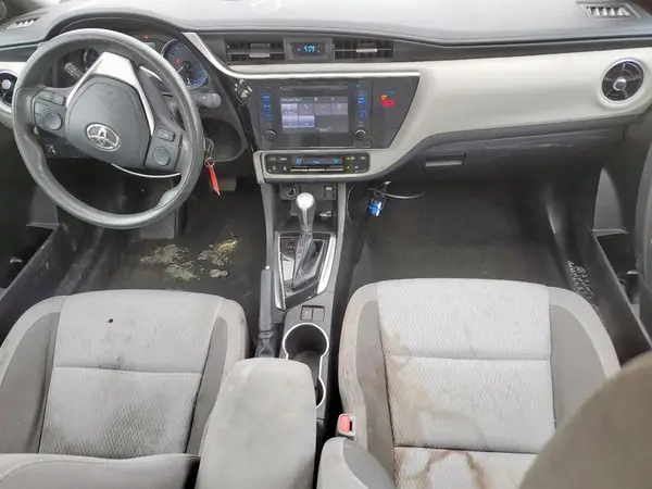 5YFBURHE3KP939640 2019 TOYOTA COROLLA - Image 8