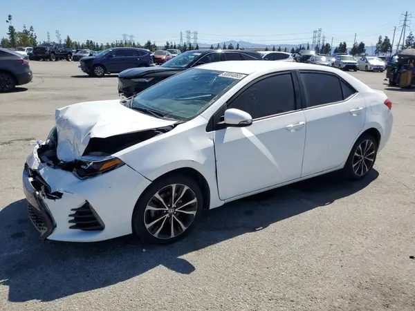 5YFBURHE3KP940190 2019 TOYOTA COROLLA - Image 1