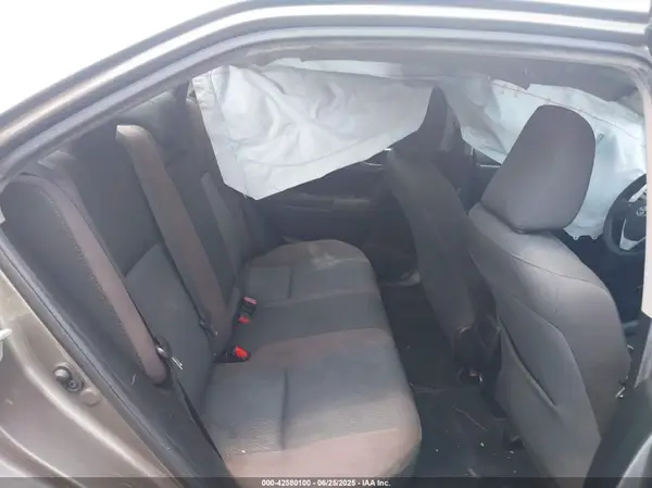 5YFBURHE3KP943736 2019 TOYOTA COROLLA - Image 8